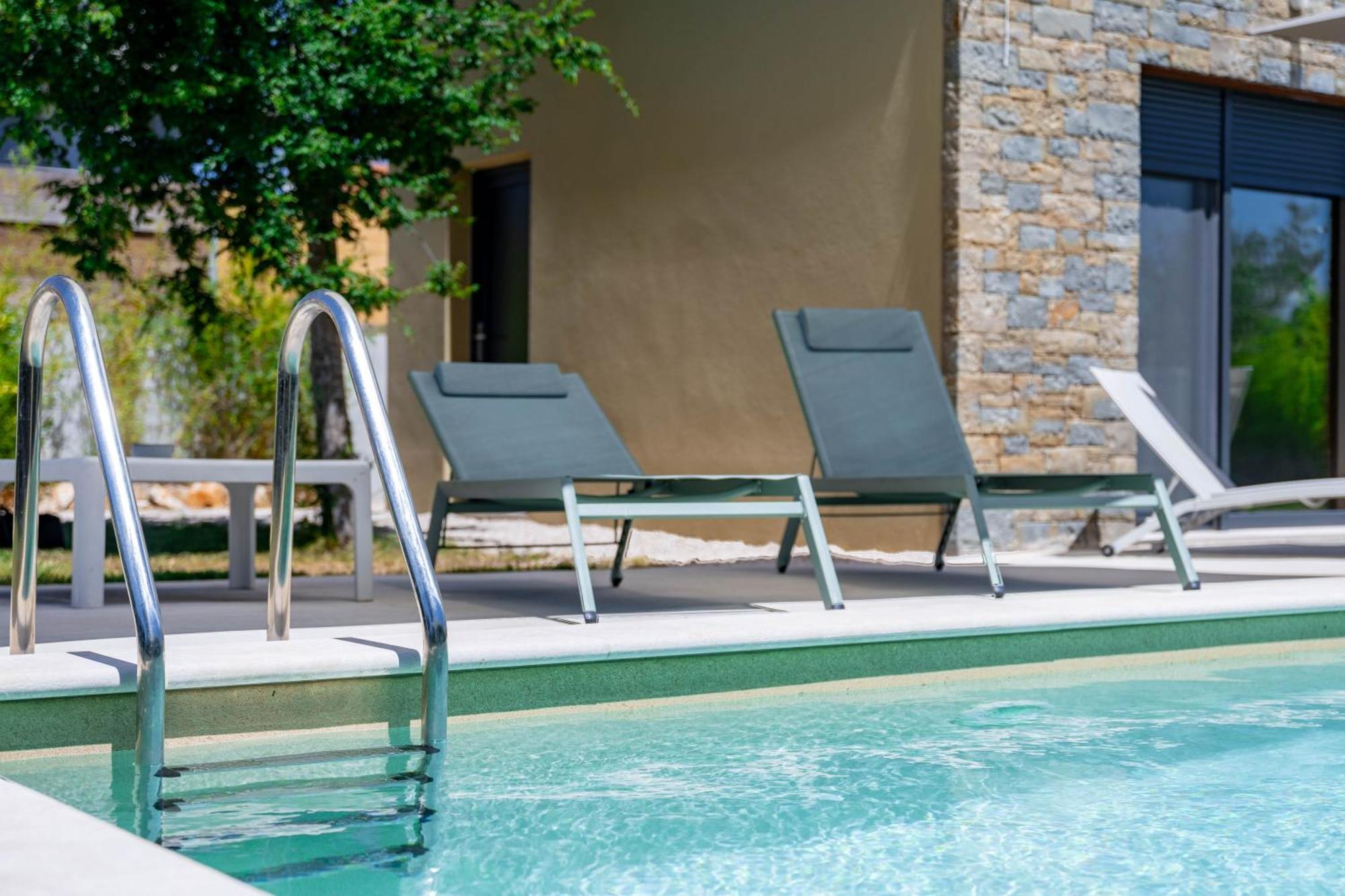 Villa Zen - With Pool & Close To The Sea Tar-Vabriga Exteriör bild